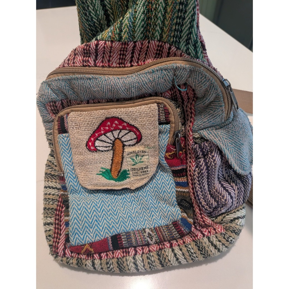 Himalaya Handmade in Nepal 100% Hemp Crossbody Purse W/ Mushroom Strap Detached